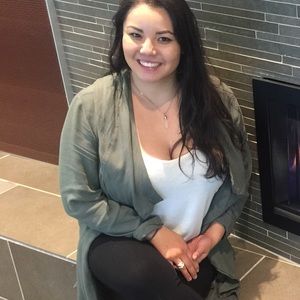 Meet your Posher, Jackie